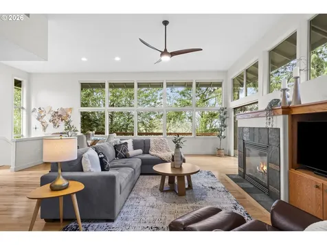 4249 SW Dosch Road Portland OR 97239