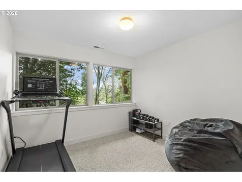 4249 SW Dosch Road Portland OR 97239