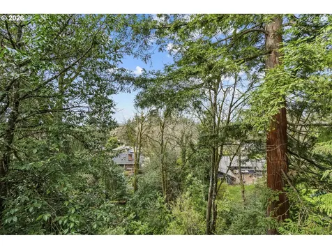 4249 SW Dosch Road Portland OR 97239
