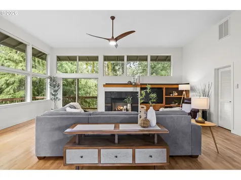 4249 SW Dosch Road Portland OR 97239