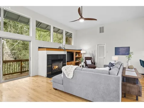 4249 SW Dosch Road Portland OR 97239