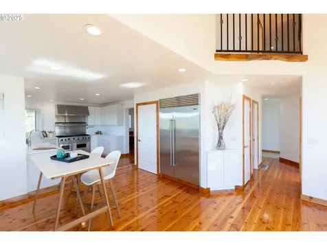 1642 Morgensen Road Mosier OR 97040