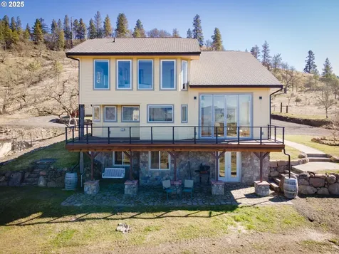 1642 Morgensen Road Mosier OR 97040