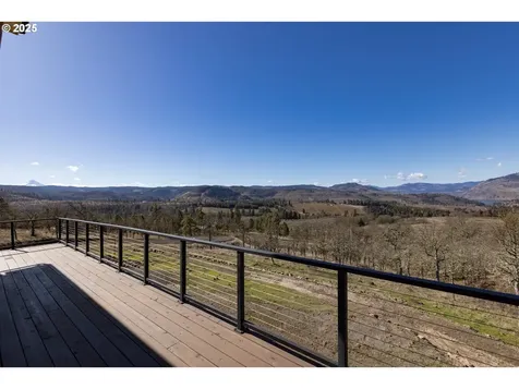 1642 Morgensen Road Mosier OR 97040