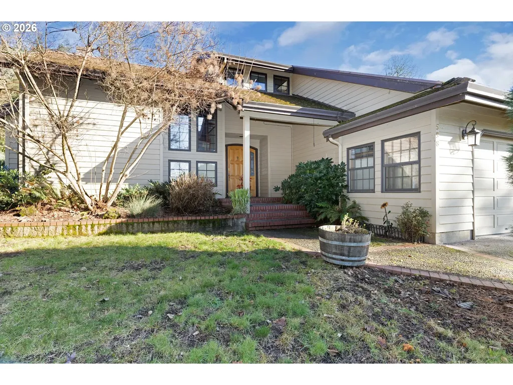 598 Winter Creek Lane Roseburg OR 97471