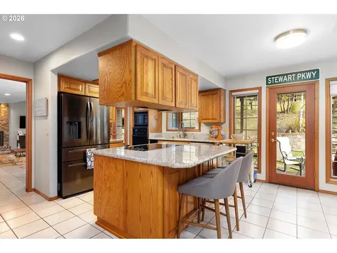 598 Winter Creek Lane Roseburg OR 97471