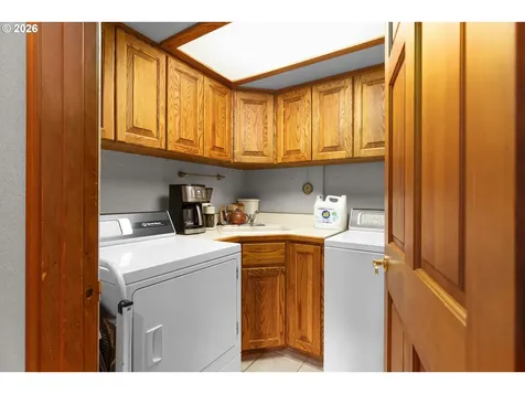 598 Winter Creek Lane Roseburg OR 97471