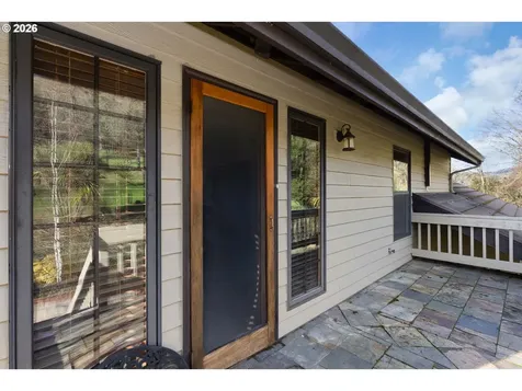 598 Winter Creek Lane Roseburg OR 97471