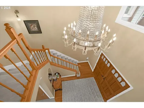 5687 River Street West Linn OR 97068