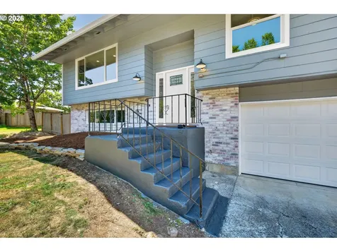 5685 SW 207th Avenue Beaverton OR 97078