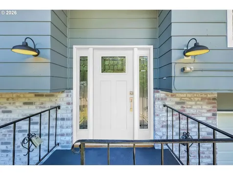5685 SW 207th Avenue Beaverton OR 97078