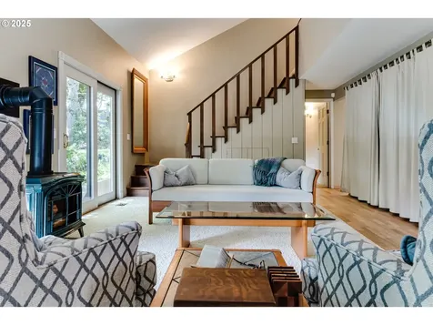 1800 Tabor Street Eugene OR 97401