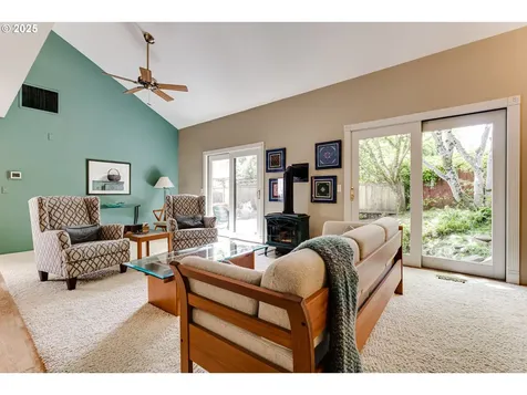 1800 Tabor Street Eugene OR 97401