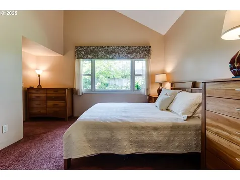 1800 Tabor Street Eugene OR 97401
