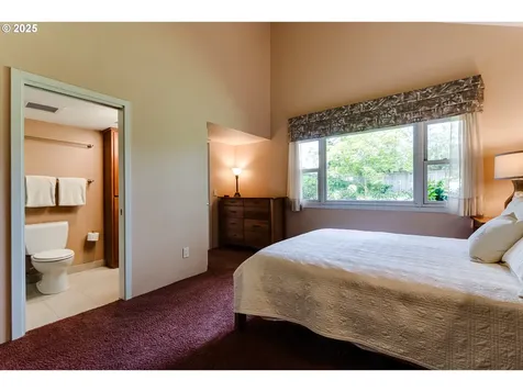1800 Tabor Street Eugene OR 97401