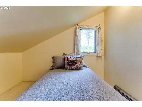 1800 Tabor Street Eugene OR 97401