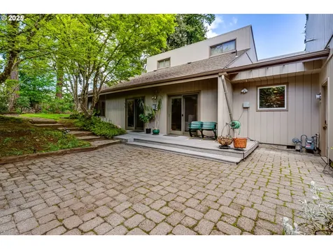 1800 Tabor Street Eugene OR 97401