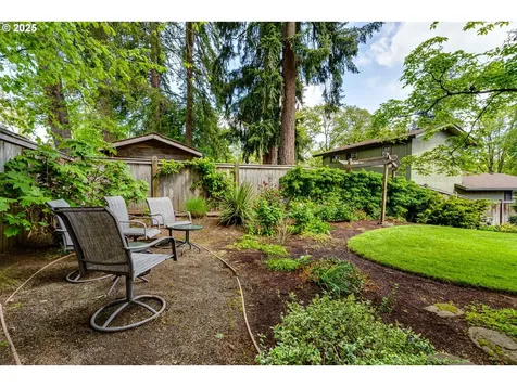 1800 Tabor Street Eugene OR 97401