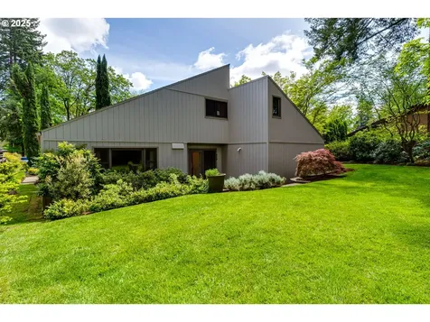 1800 Tabor Street Eugene OR 97401