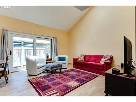 1800 Tabor Street Eugene OR 97401