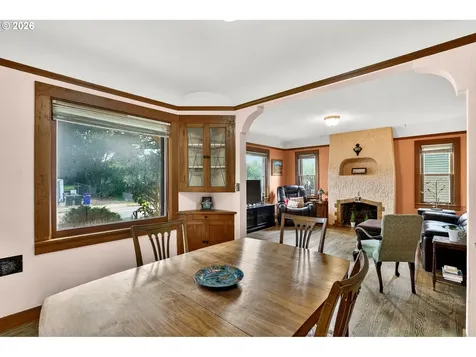 2911 SE 52nd Avenue Portland OR 97206