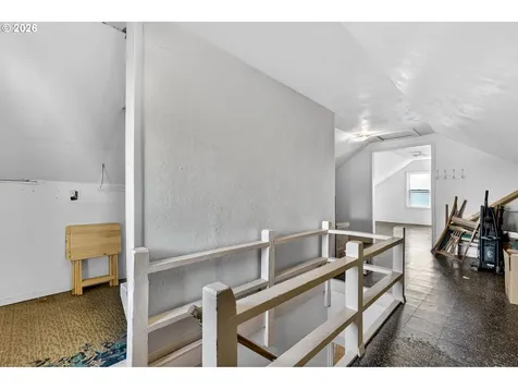 2911 SE 52nd Avenue Portland OR 97206