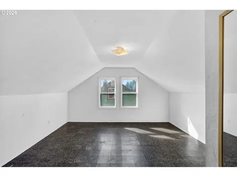 2911 SE 52nd Avenue Portland OR 97206