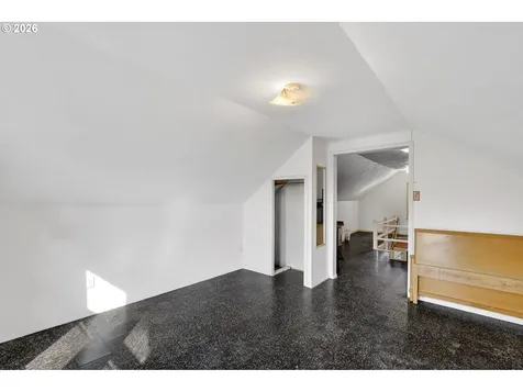 2911 SE 52nd Avenue Portland OR 97206