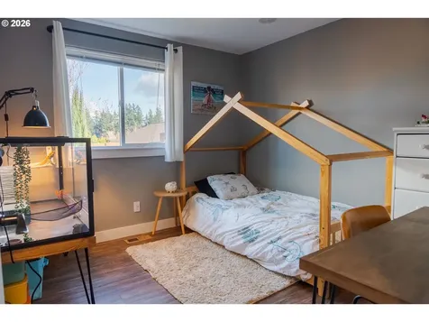 5214 Nightcap Street SE Salem OR 97306
