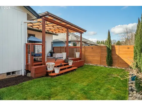 5214 Nightcap Street SE Salem OR 97306