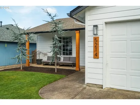 5214 Nightcap Street SE Salem OR 97306