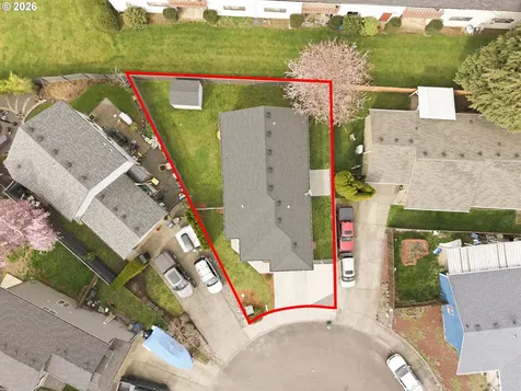 255 7th Court Washougal WA 98671