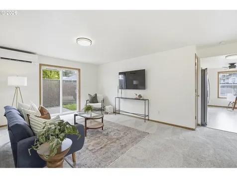 255 7th Court Washougal WA 98671