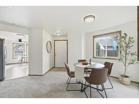 255 7th Court Washougal WA 98671