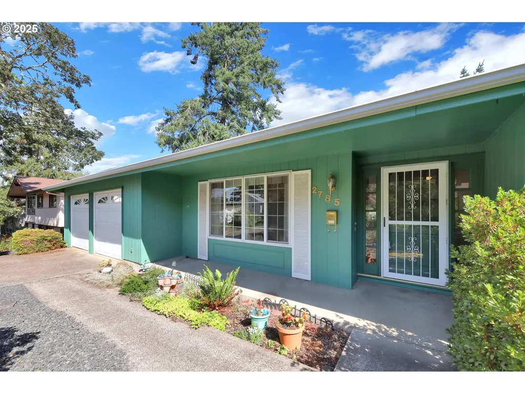 2785 Almaden Street Eugene OR 97405
