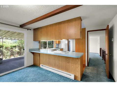 2785 Almaden Street Eugene OR 97405