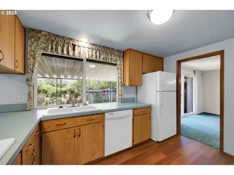 2785 Almaden Street Eugene OR 97405