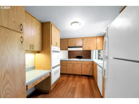 2785 Almaden Street Eugene OR 97405