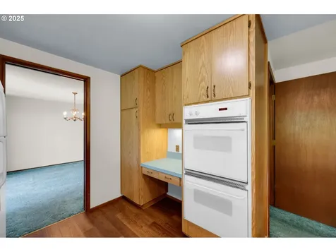 2785 Almaden Street Eugene OR 97405