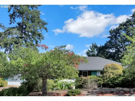 2785 Almaden Street Eugene OR 97405