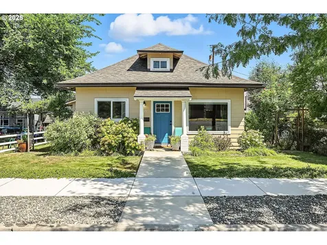 1005 E 11th Street The Dalles OR 97058