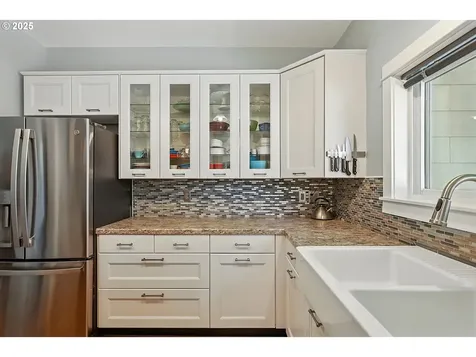 1005 E 11th Street The Dalles OR 97058