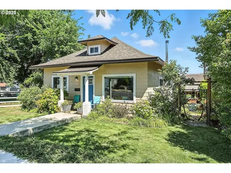 1005 E 11th Street The Dalles OR 97058