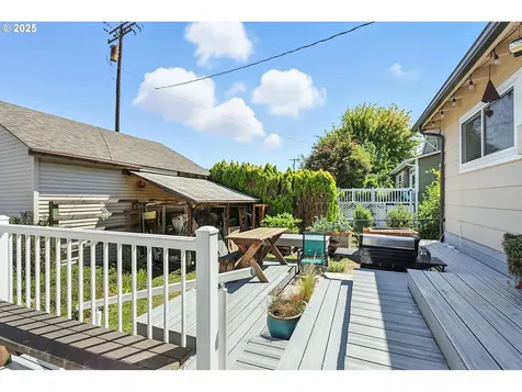 1005 E 11th Street The Dalles OR 97058