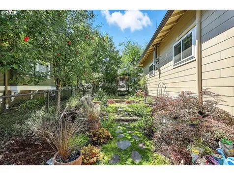 1005 E 11th Street The Dalles OR 97058