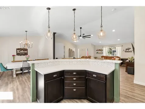 1128 Springboard Drive Vernonia OR 97064