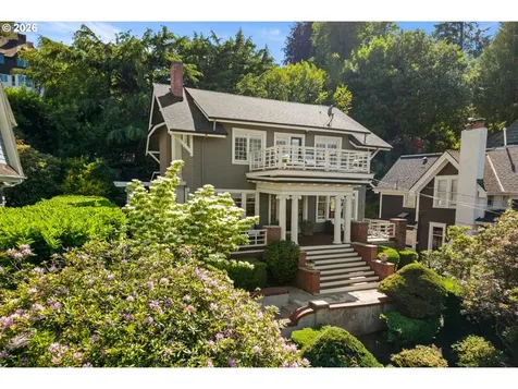 1740 SW Elizabeth Street Portland OR 97201