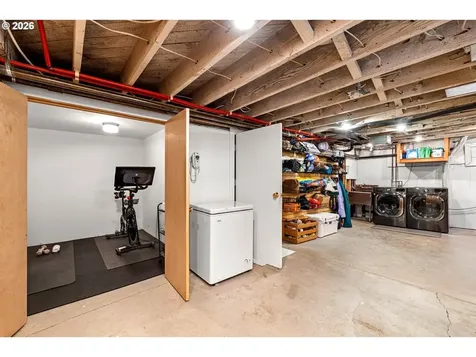 1740 SW Elizabeth Street Portland OR 97201