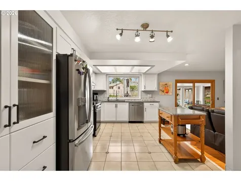 945 Willamina Avenue Forest Grove OR 97116