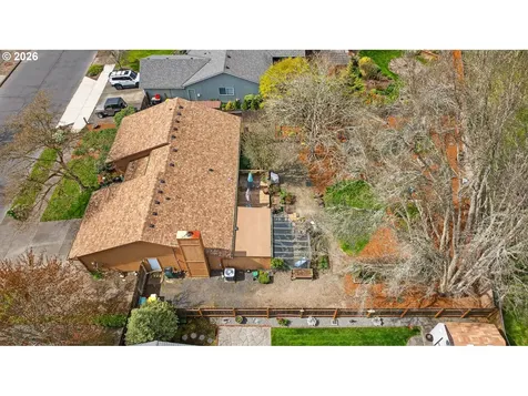 945 Willamina Avenue Forest Grove OR 97116